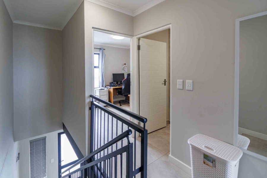 To Let 2 Bedroom Property for Rent in Zonnendal Western Cape